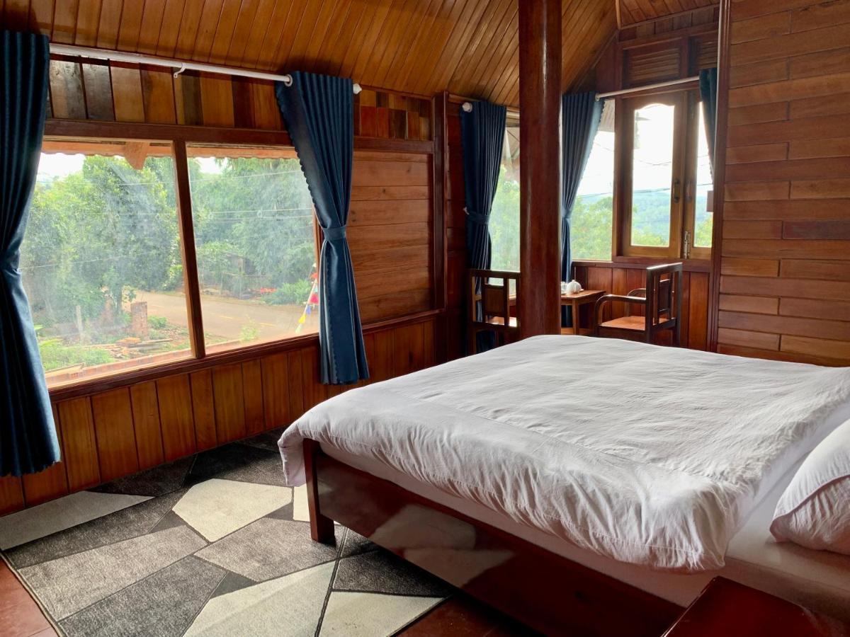 Chan May Homestay Mang Den Kon Von Kla 外观 照片
