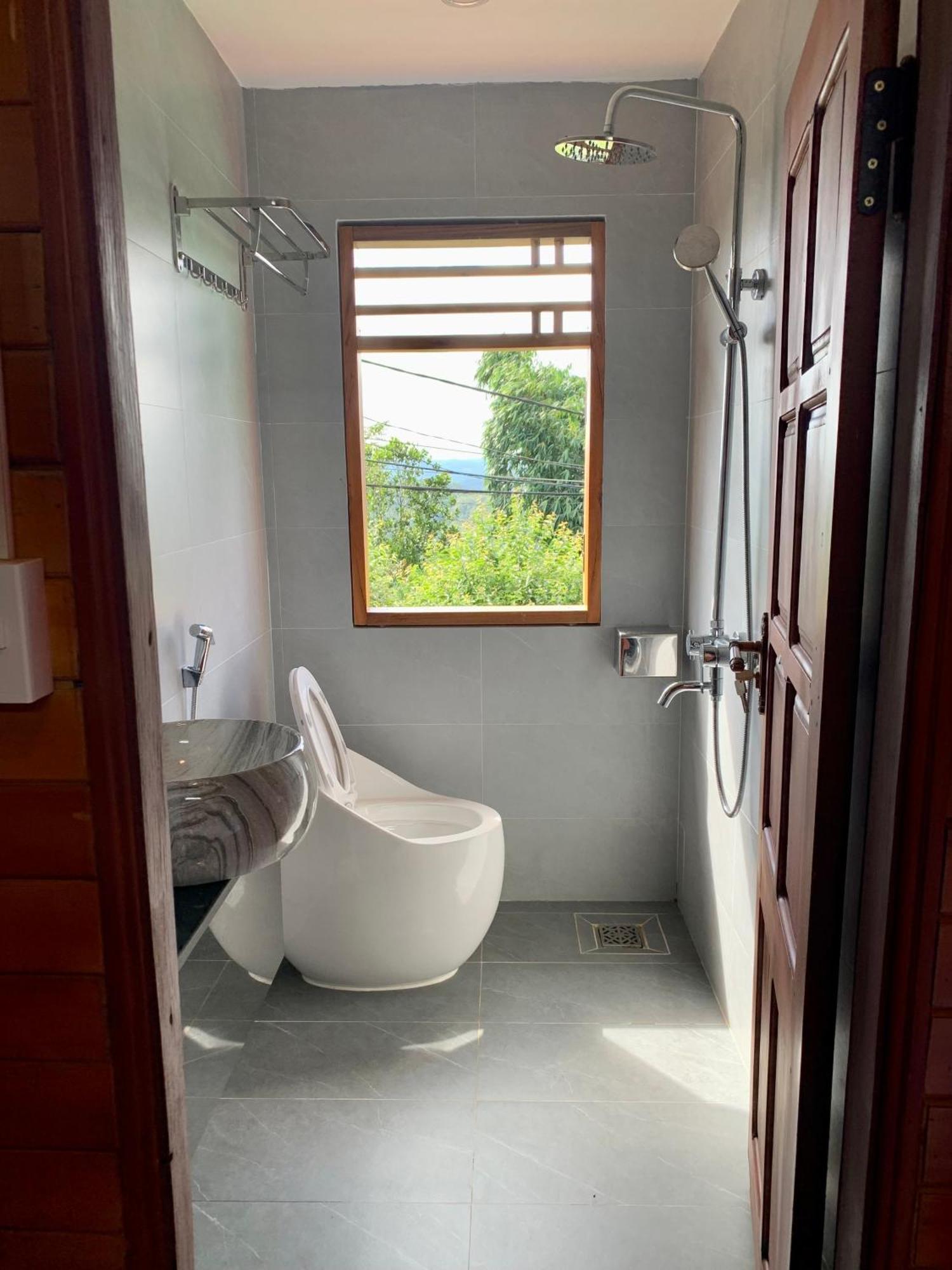 Chan May Homestay Mang Den Kon Von Kla 外观 照片